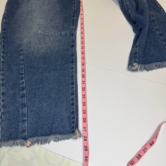 Ashley Mason Barrel Jeans Women’s Sz 7/28 Blue High Rise Wide Leg Raw Hem Denim - Picture 14 of 14